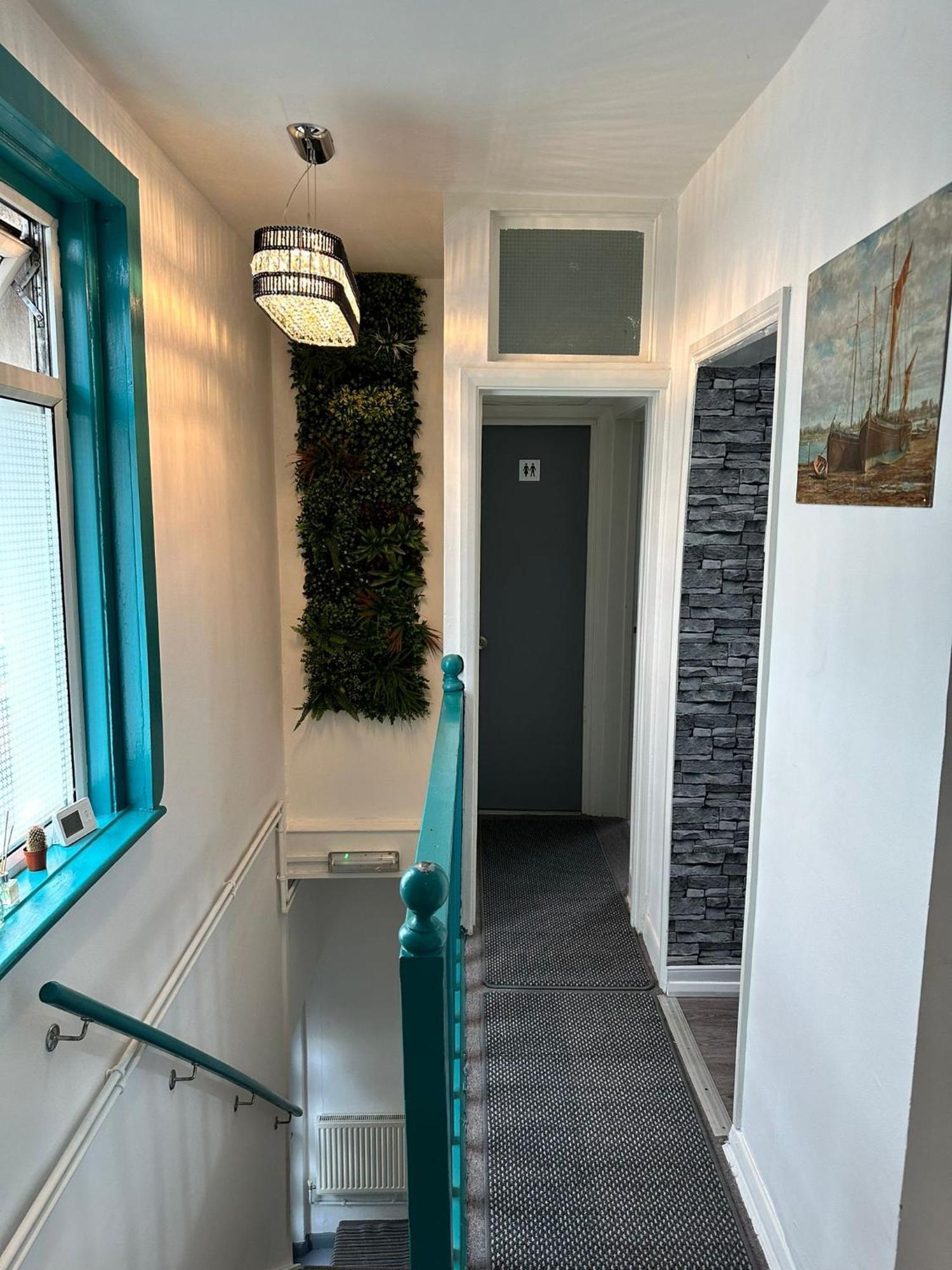 The Easy Inn Brighton Ngoại thất bức ảnh